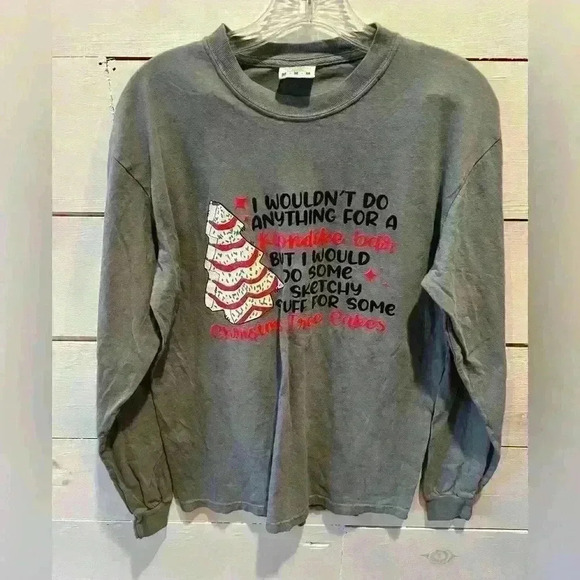 Christmas tree cake little Debbie Comfort colors long sleeved tee, Med, holiday - Picture 1 of 5